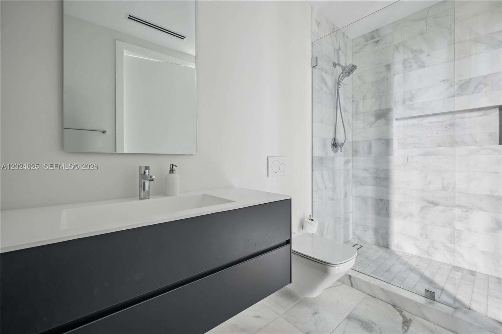 420 Hibiscus Dr, Miami Beach, FL 33139 - For Sale photo 26