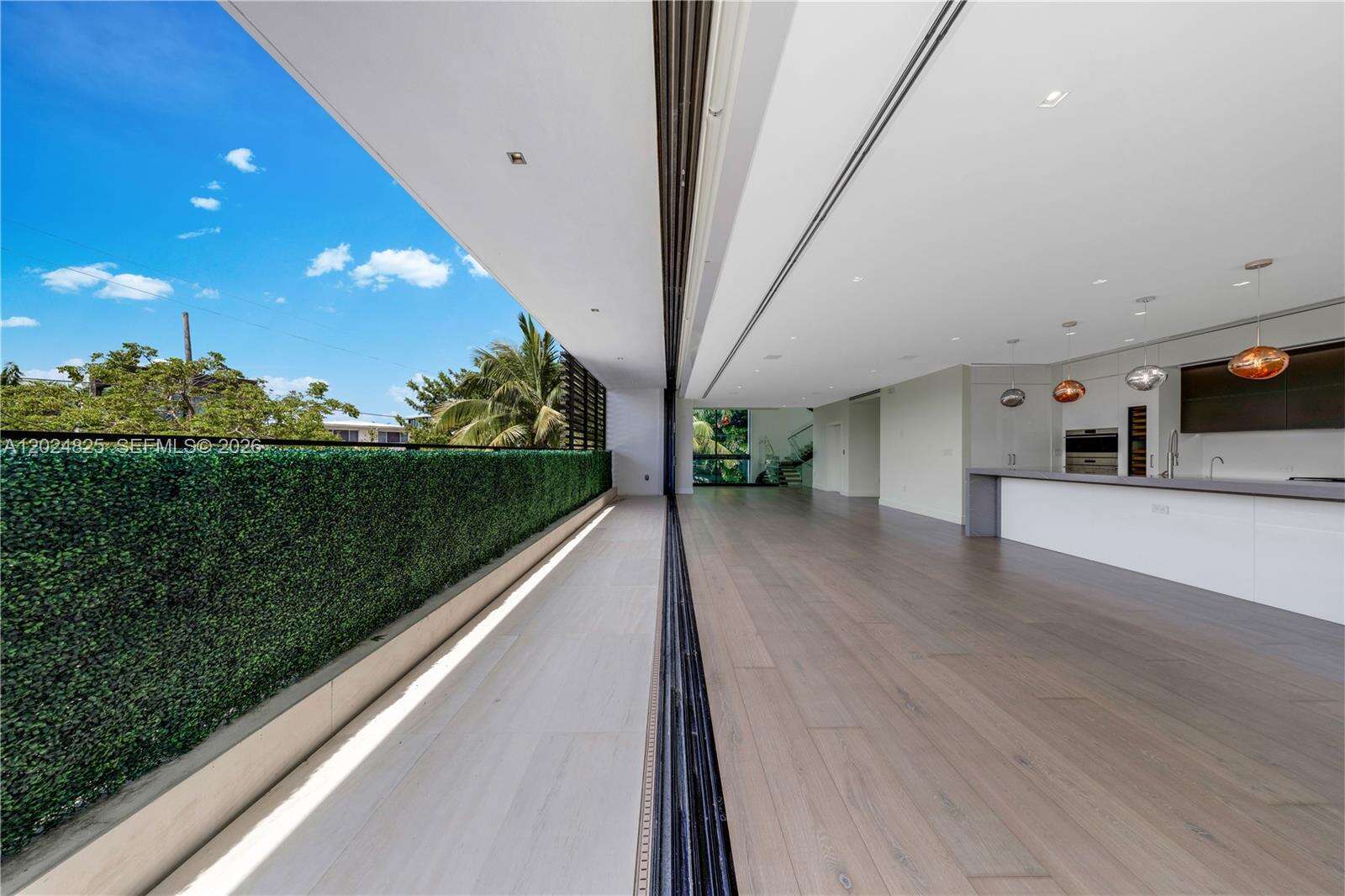 420 Hibiscus Dr, Miami Beach, FL 33139 - For Sale photo 6