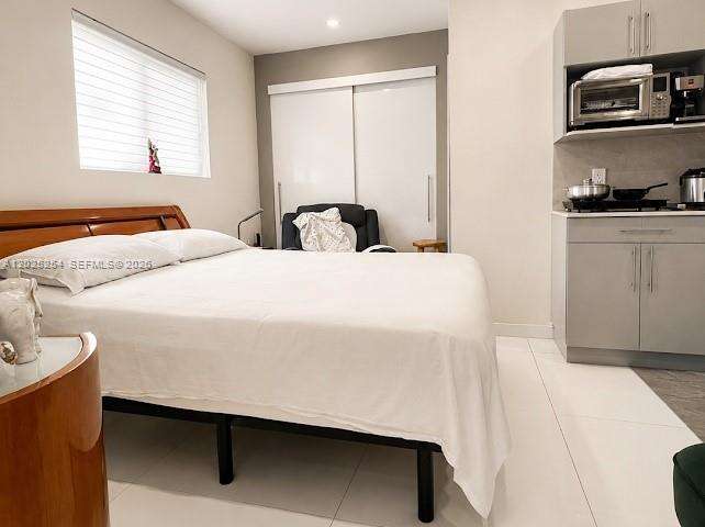 8490 17th Ct, Pembroke Pines, FL 33024 - For Sale photo 11