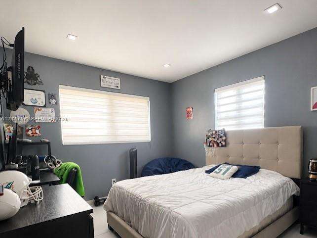 8490 17th Ct, Pembroke Pines, FL 33024 - For Sale photo 7
