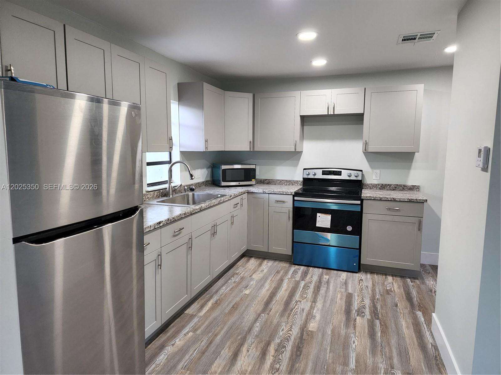 2465 184th St, North Miami Beach, FL 33160 - For Sale photo 17