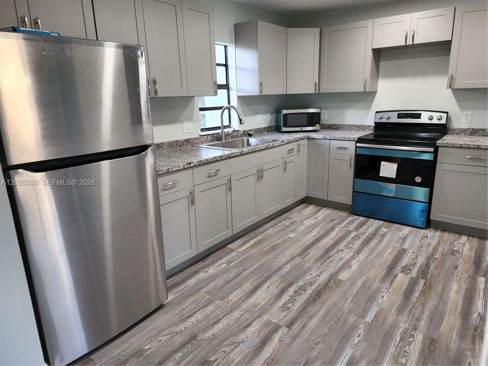 2465 184th St, North Miami Beach, FL 33160 - For Sale photo 19