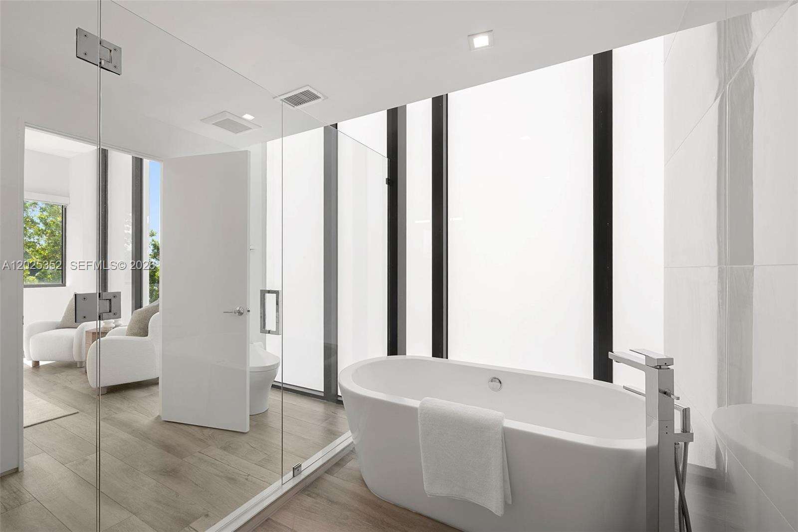 1525 Bay Rd, Miami Beach, FL 33139 - For Sale photo 22