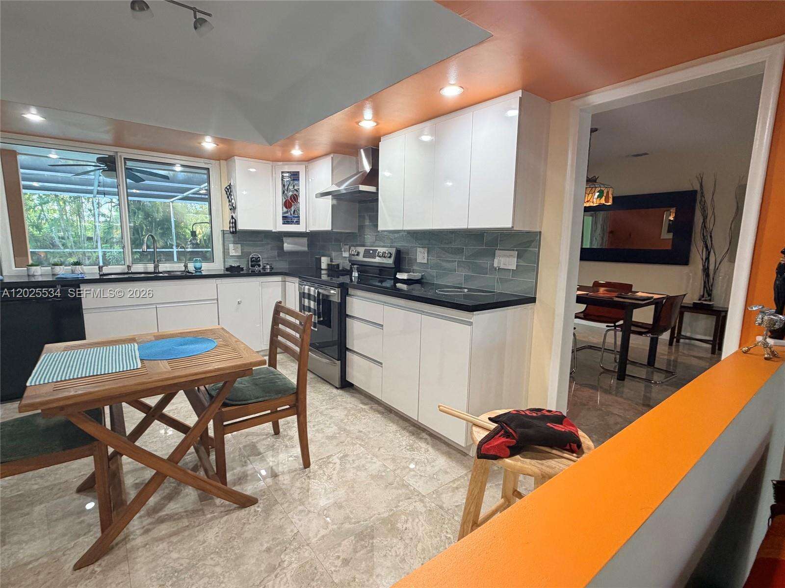 5129 Van Buren St, Hollywood, FL 33021 - For Sale photo 8