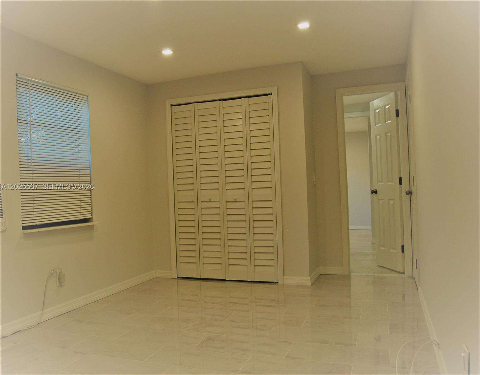 Miami, FL 33133 - For Sale photo 12