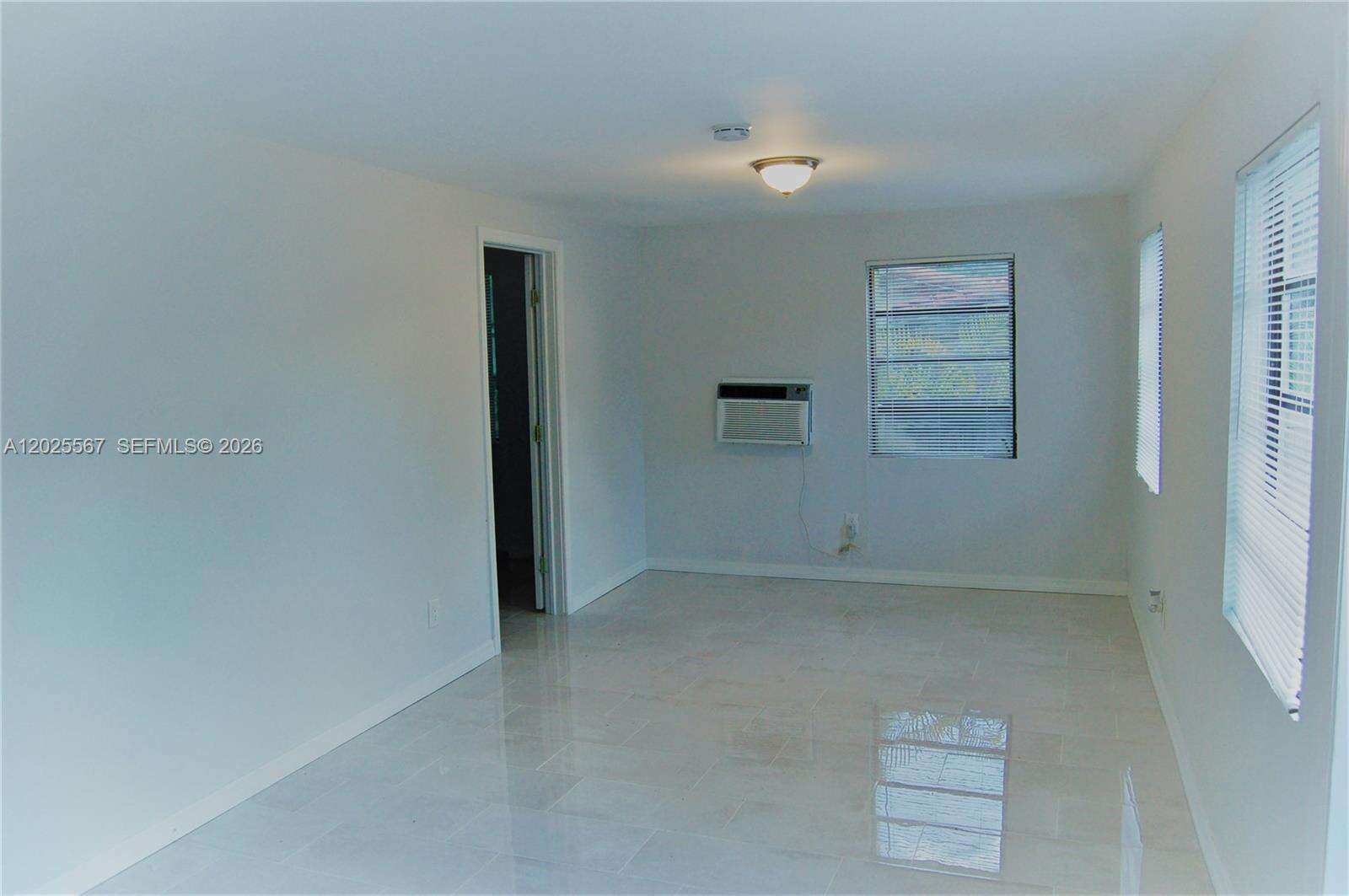 Miami, FL 33133 - For Sale photo 13