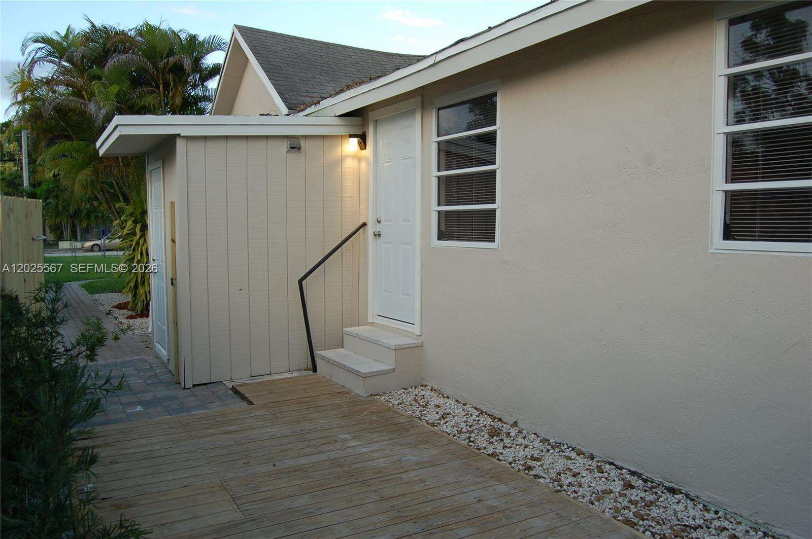 Miami, FL 33133 - For Sale photo 15