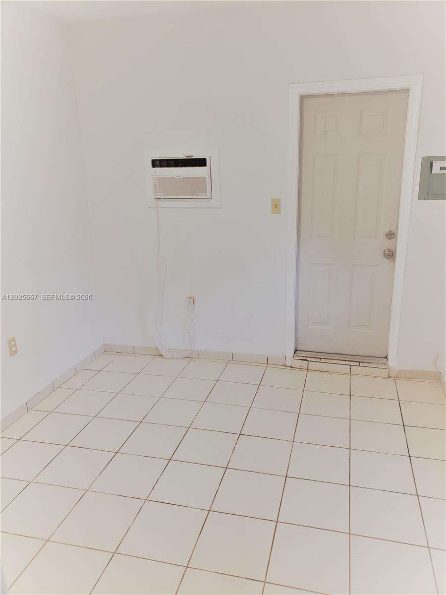 Miami, FL 33133 - For Sale photo 19