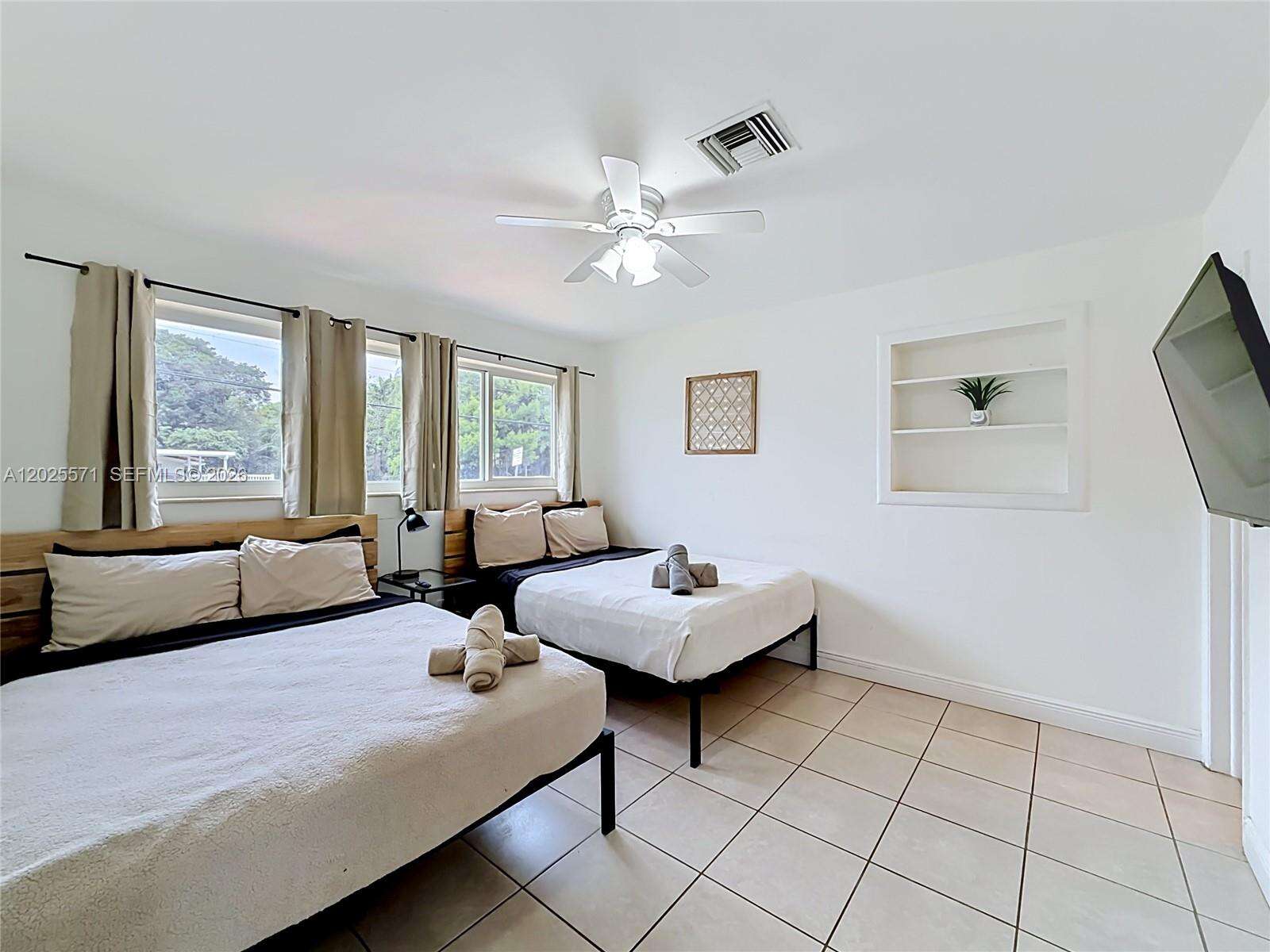 2501 209th Ter, Miami, FL 33180 - For Sale photo 25