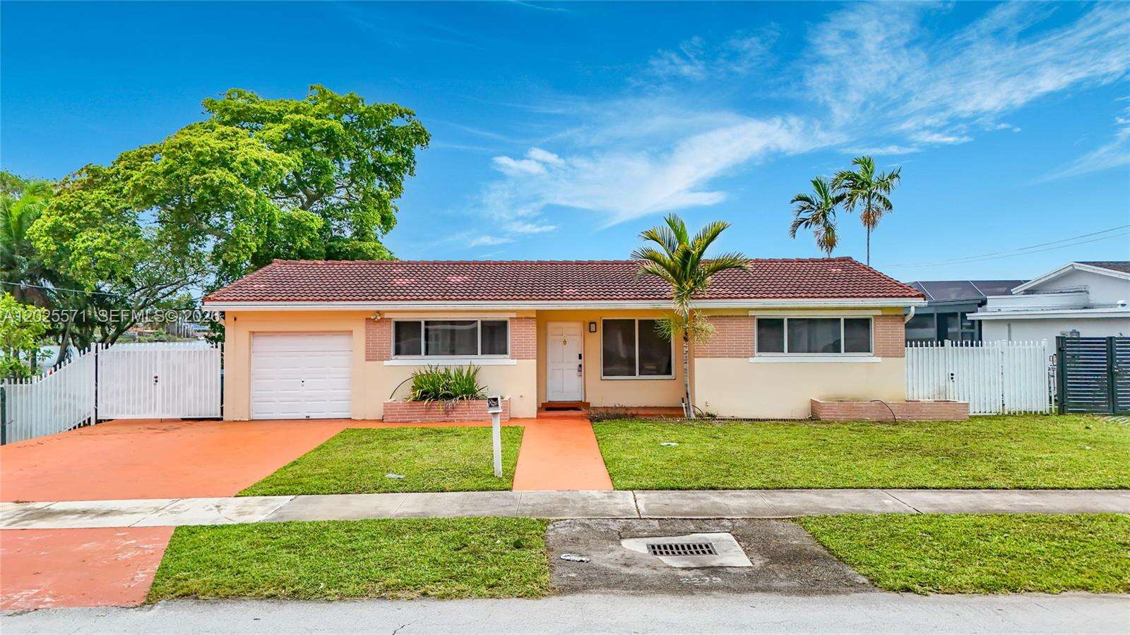 2501 209th Ter, Miami, FL 33180 - For Sale photo 5