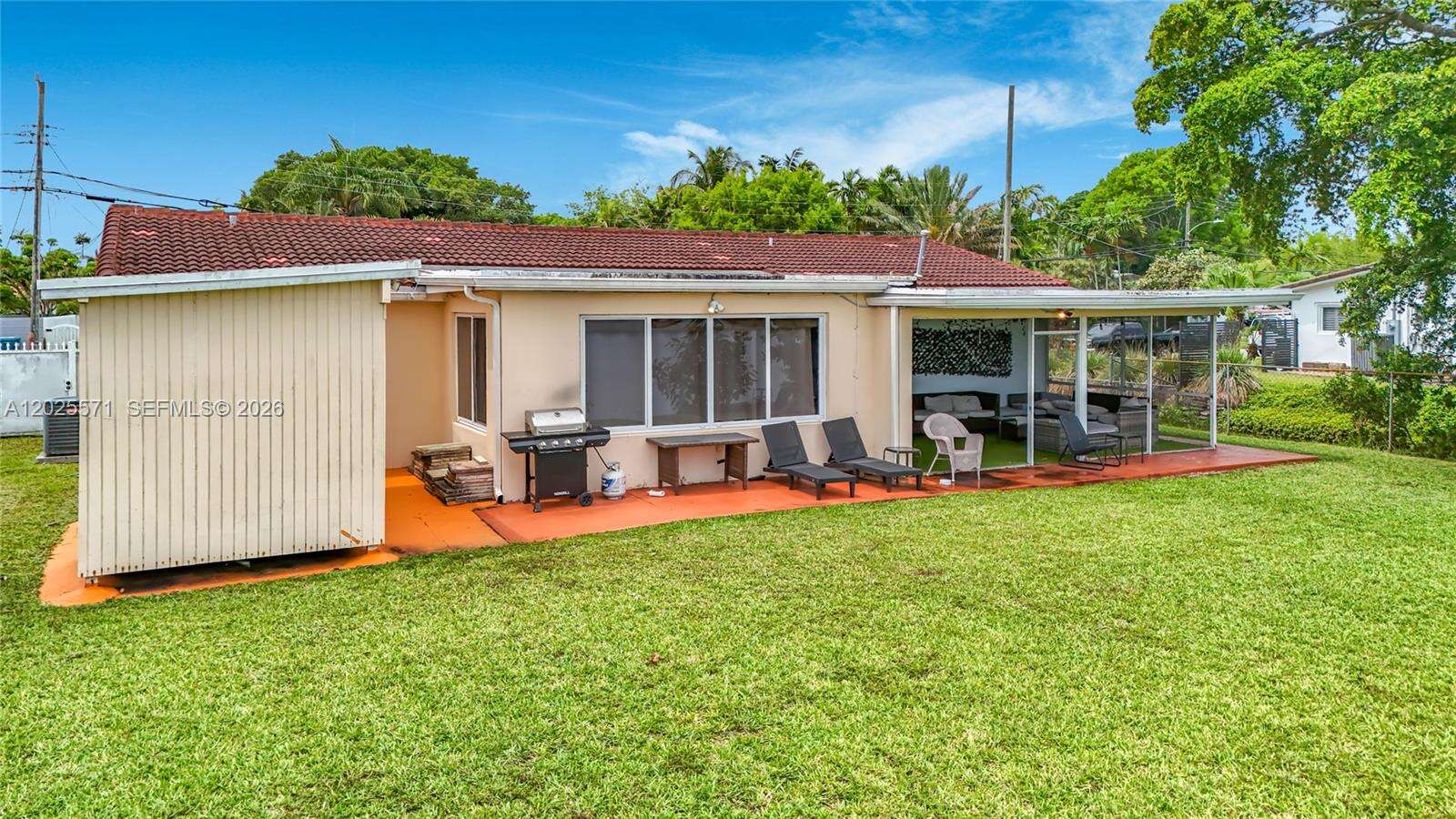 2501 209th Ter, Miami, FL 33180 - For Sale photo 46