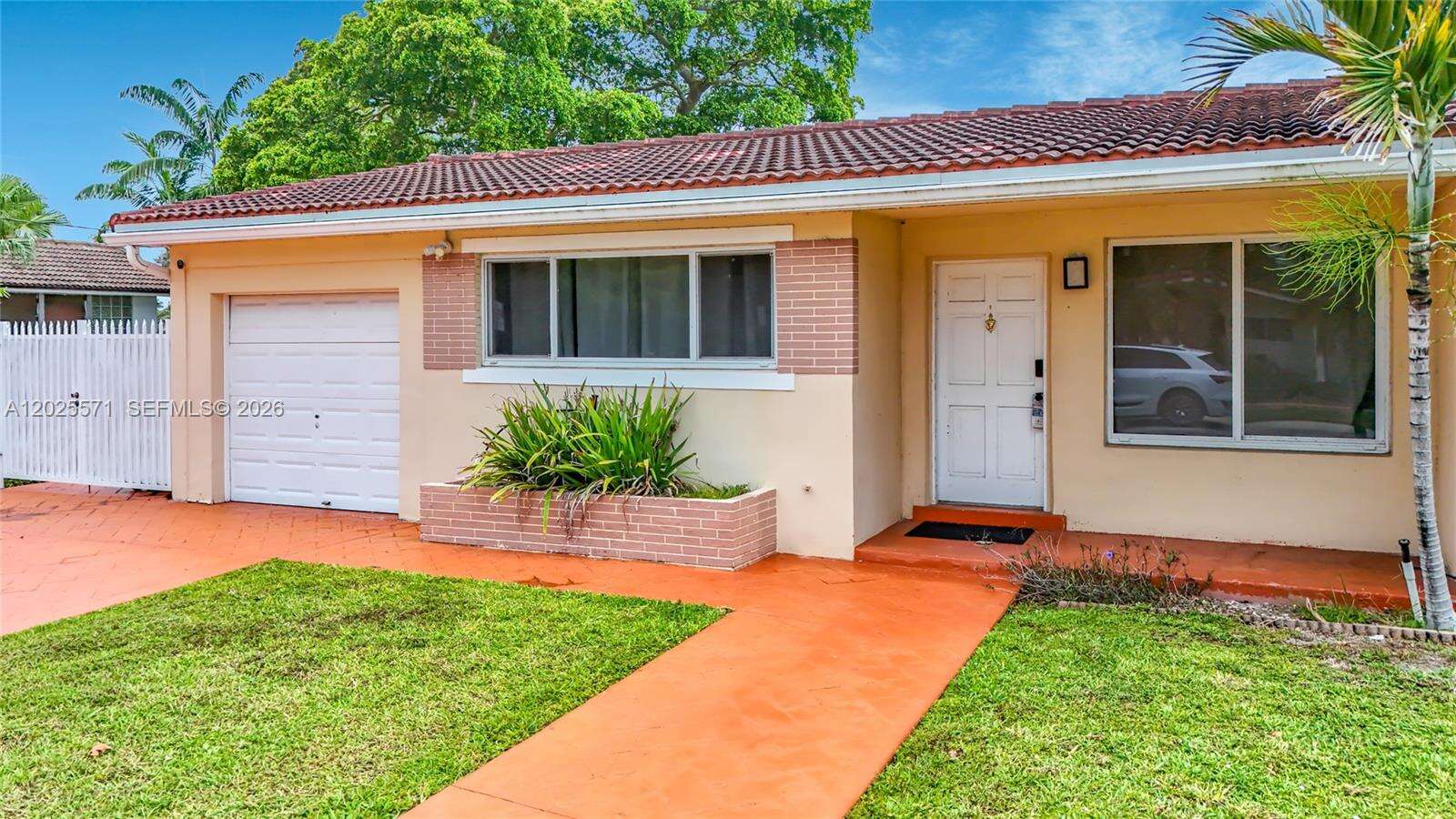 2501 209th Ter, Miami, FL 33180 - For Sale photo 6
