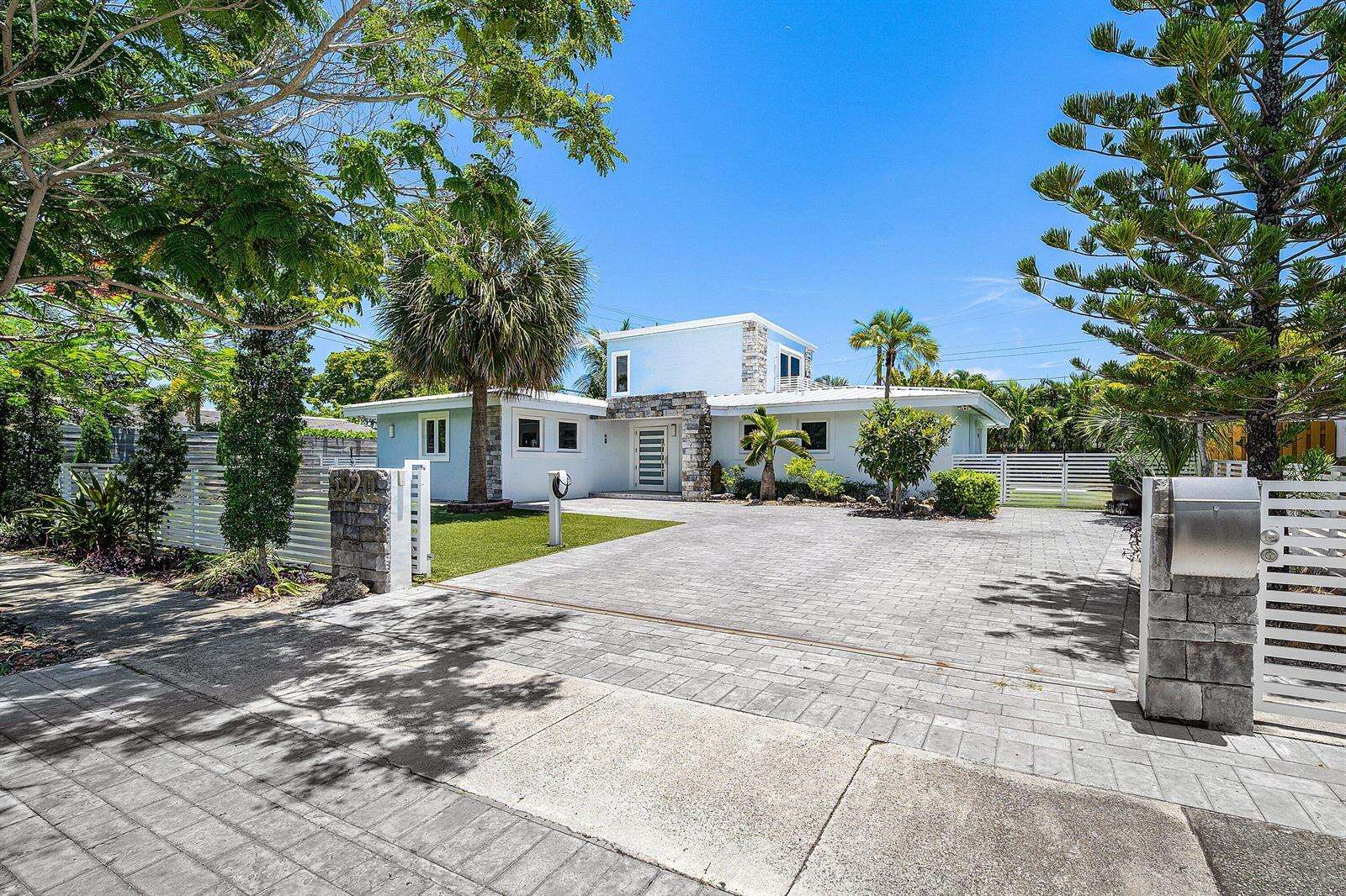 5920 21st, Fort Lauderdale, FL 33308 - For Sale photo 2