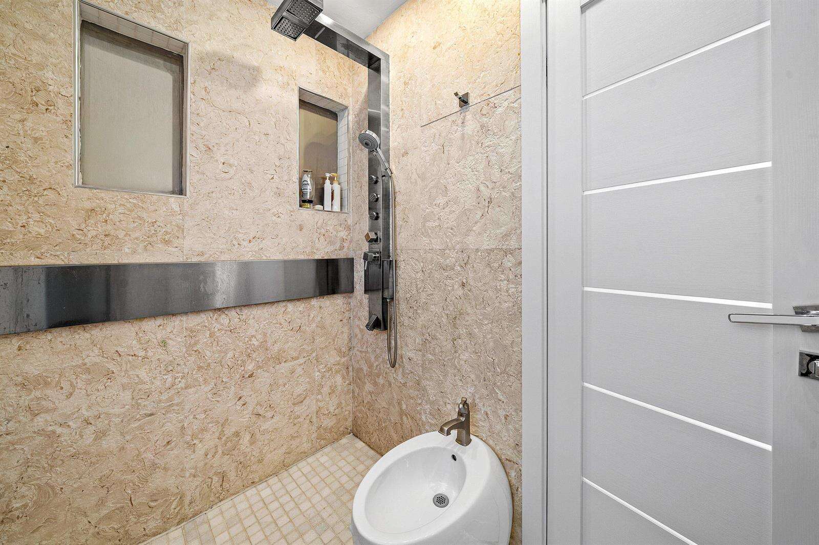 5920 21st, Fort Lauderdale, FL 33308 - For Sale photo 17