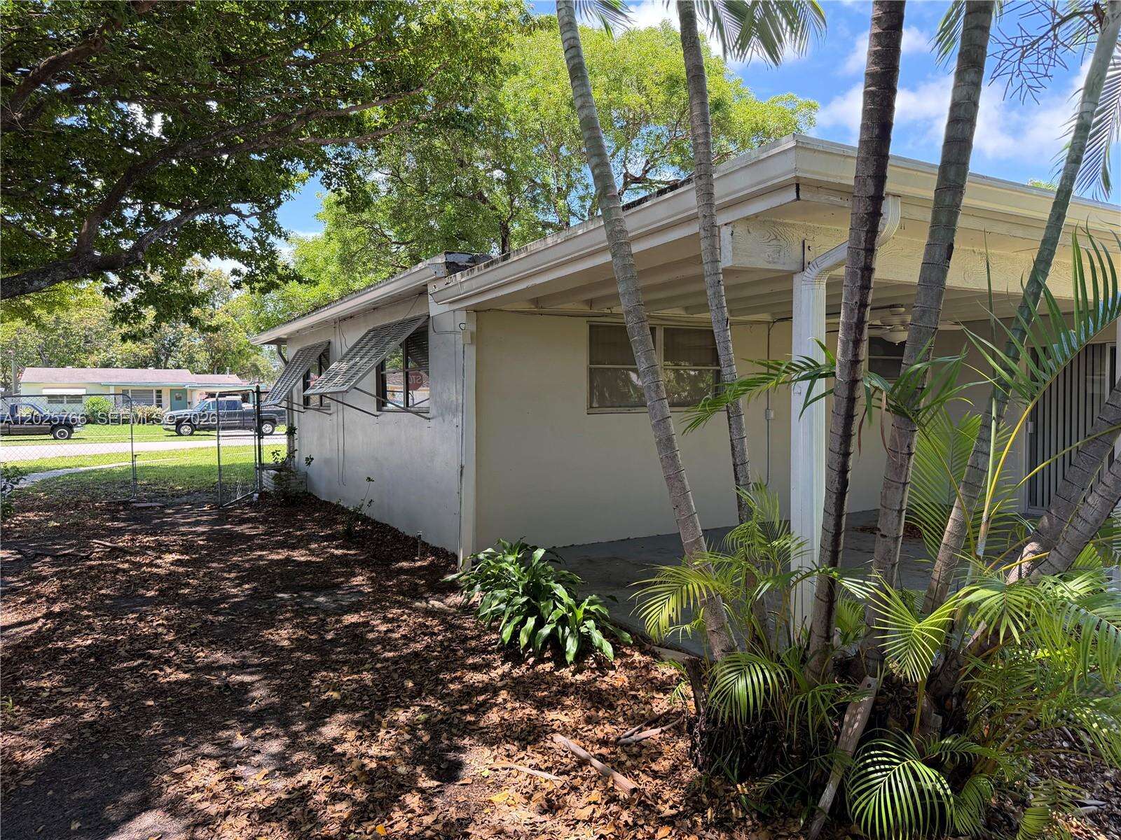 3241 Pierce St, Hollywood, FL 33021 - For Sale photo 5