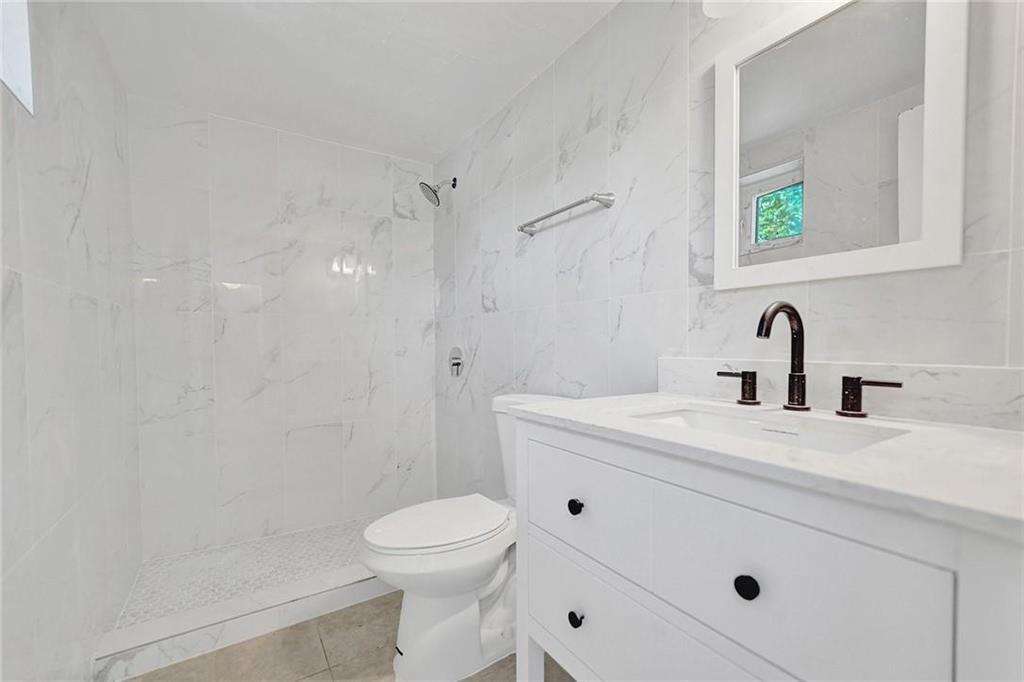 2422 Sherman, Hollywood, FL 33020 - For Sale photo 19