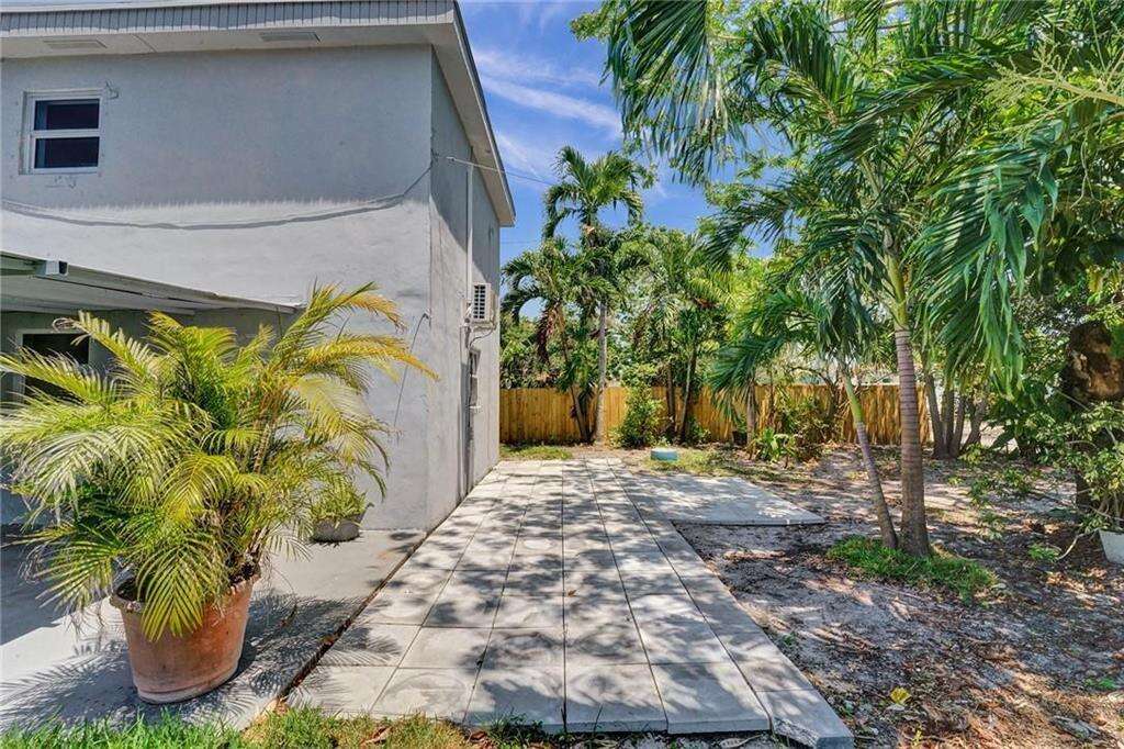 2422 Sherman, Hollywood, FL 33020 - For Sale photo 21