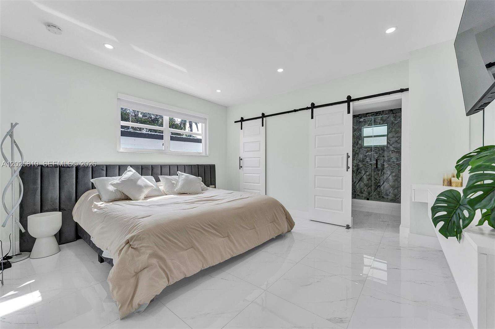 1446 Scott St, Hollywood, FL 33020 - For Sale photo 19