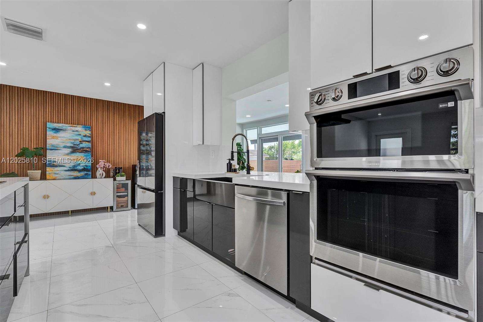 1446 Scott St, Hollywood, FL 33020 - For Sale photo 4