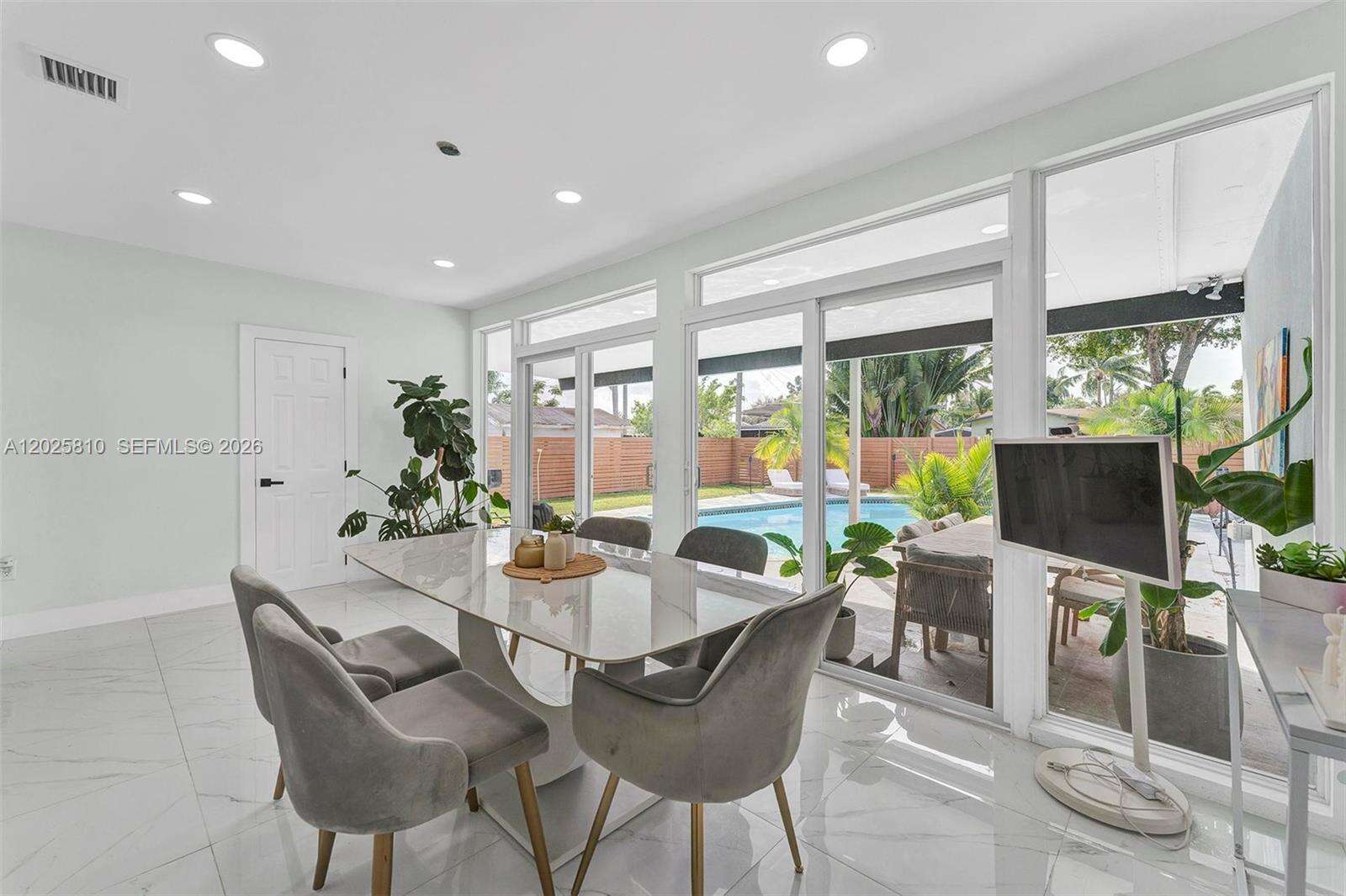 1446 Scott St, Hollywood, FL 33020 - For Sale photo 9
