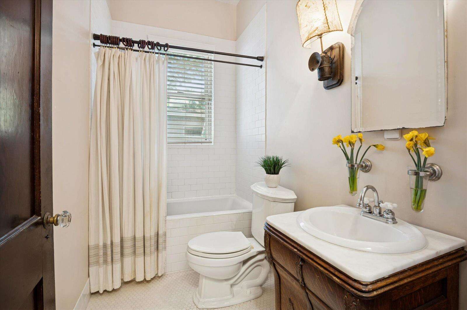 704 8th, Fort Lauderdale, FL 33316 - For Sale photo 12