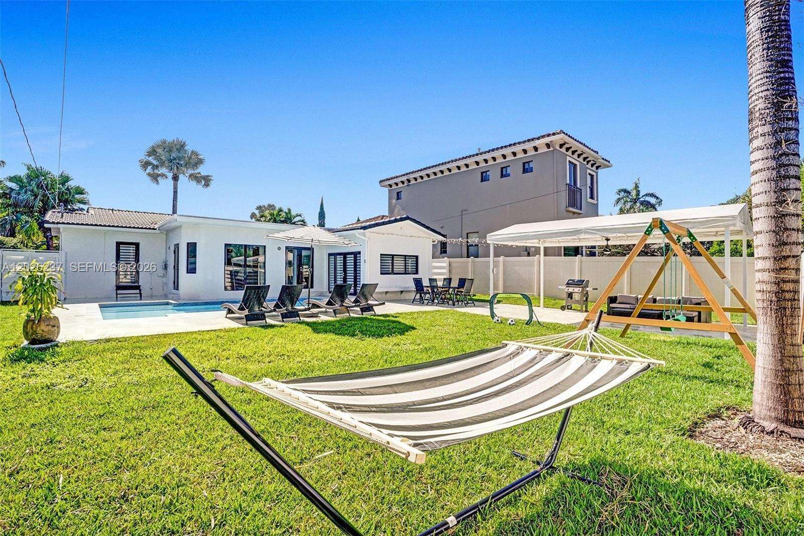 1355 Madison St, Hollywood, FL 33019 - For Sale photo 67