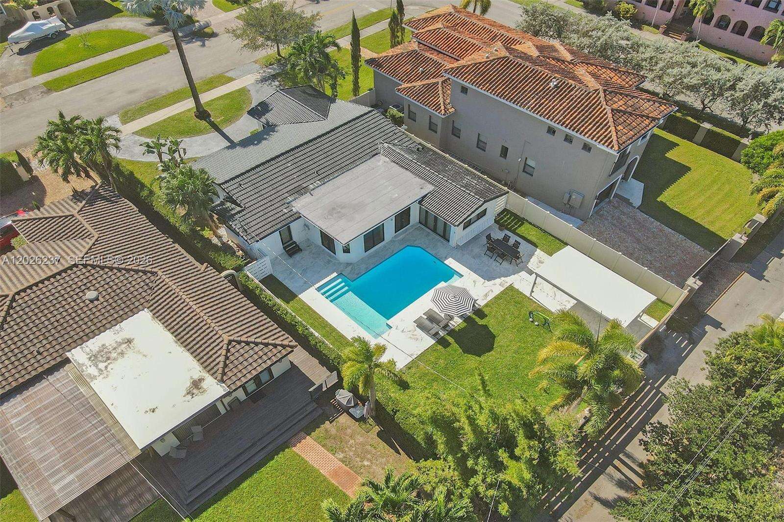 1355 Madison St, Hollywood, FL 33019 - For Sale photo 75
