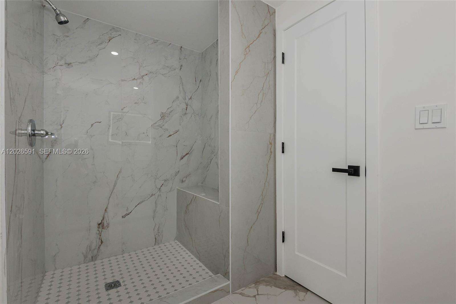 537 29th Ct, Hollywood, FL 33020 - For Sale photo 17