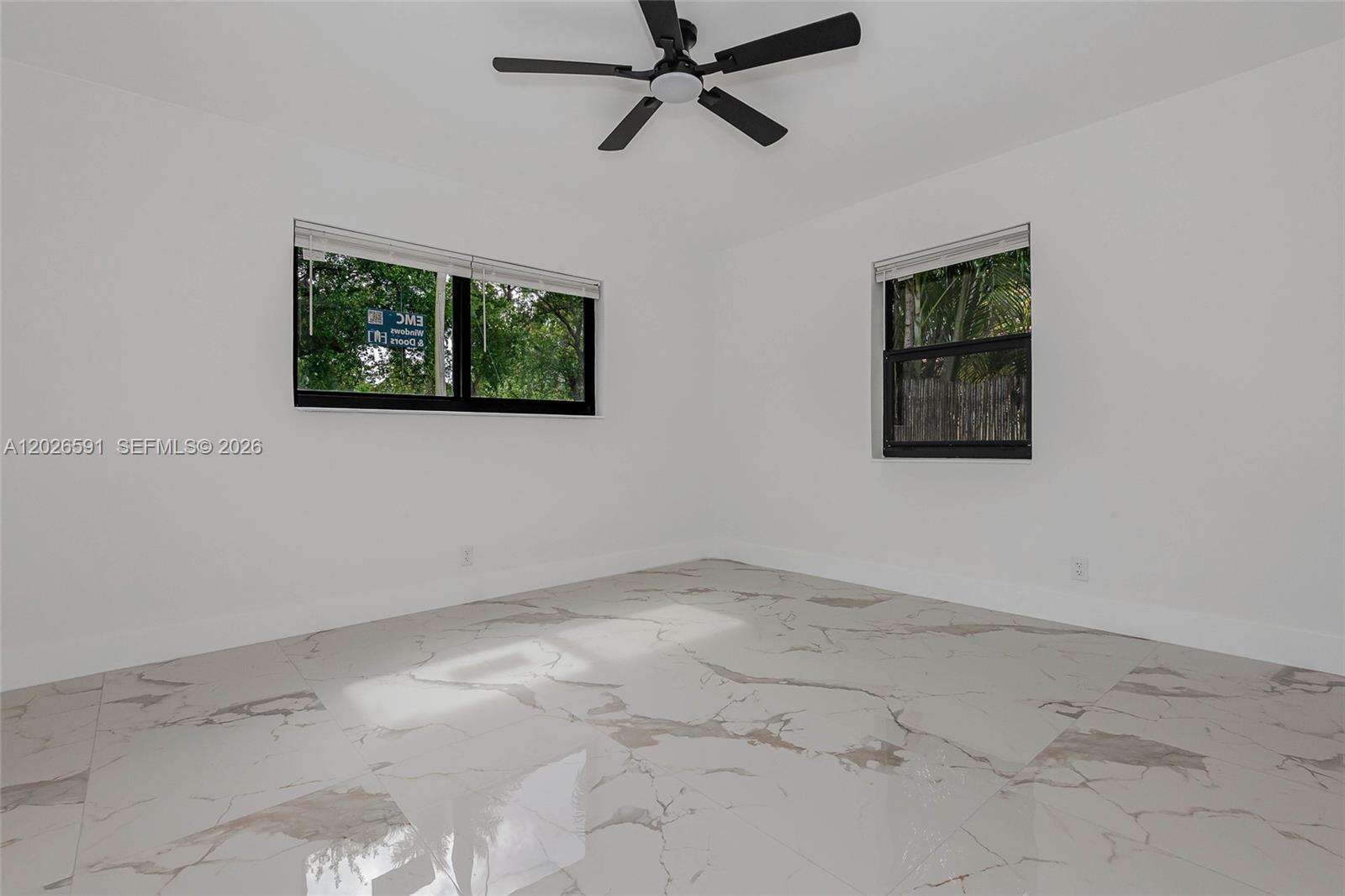 537 29th Ct, Hollywood, FL 33020 - For Sale photo 23