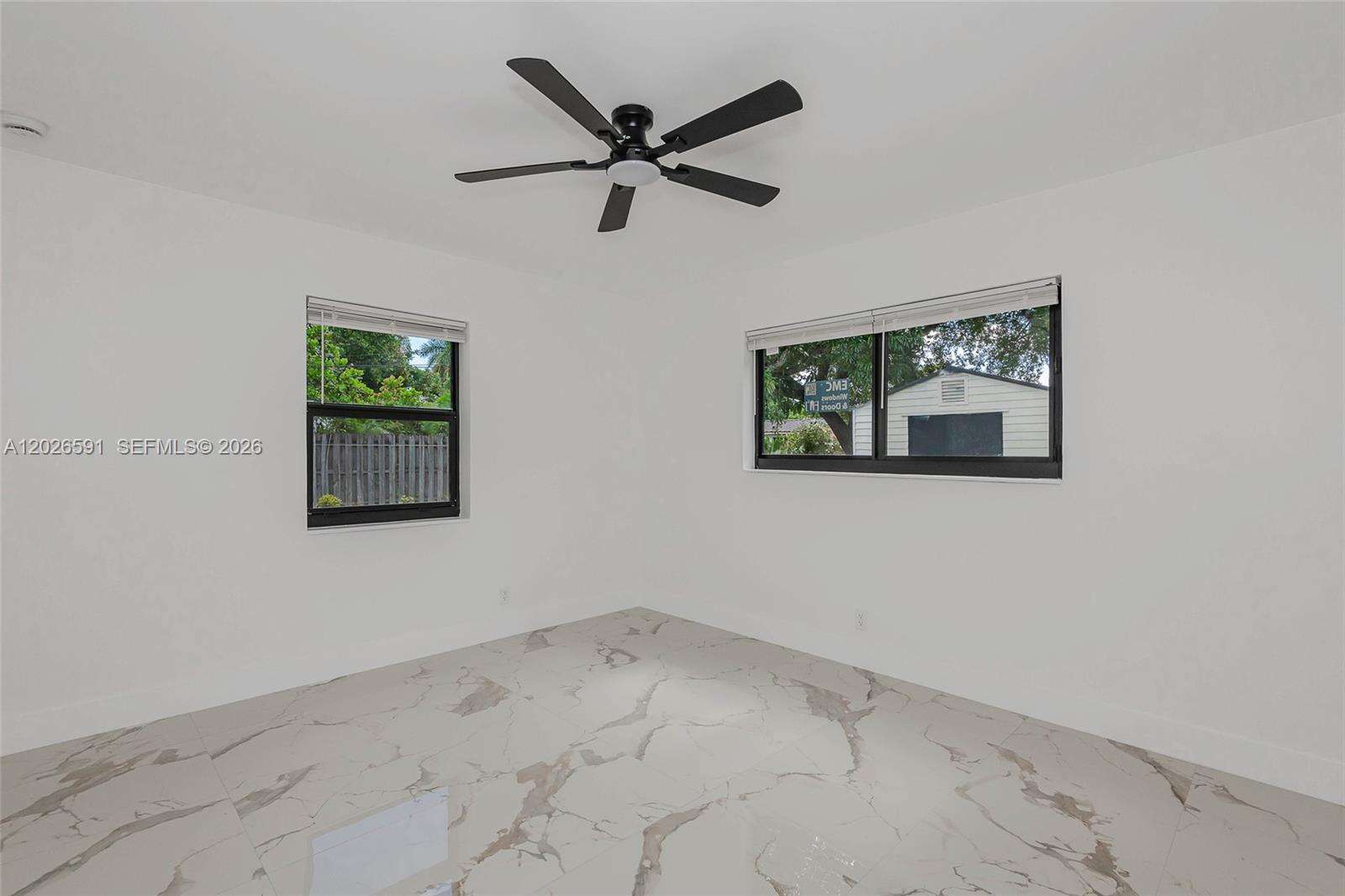 537 29th Ct, Hollywood, FL 33020 - For Sale photo 24