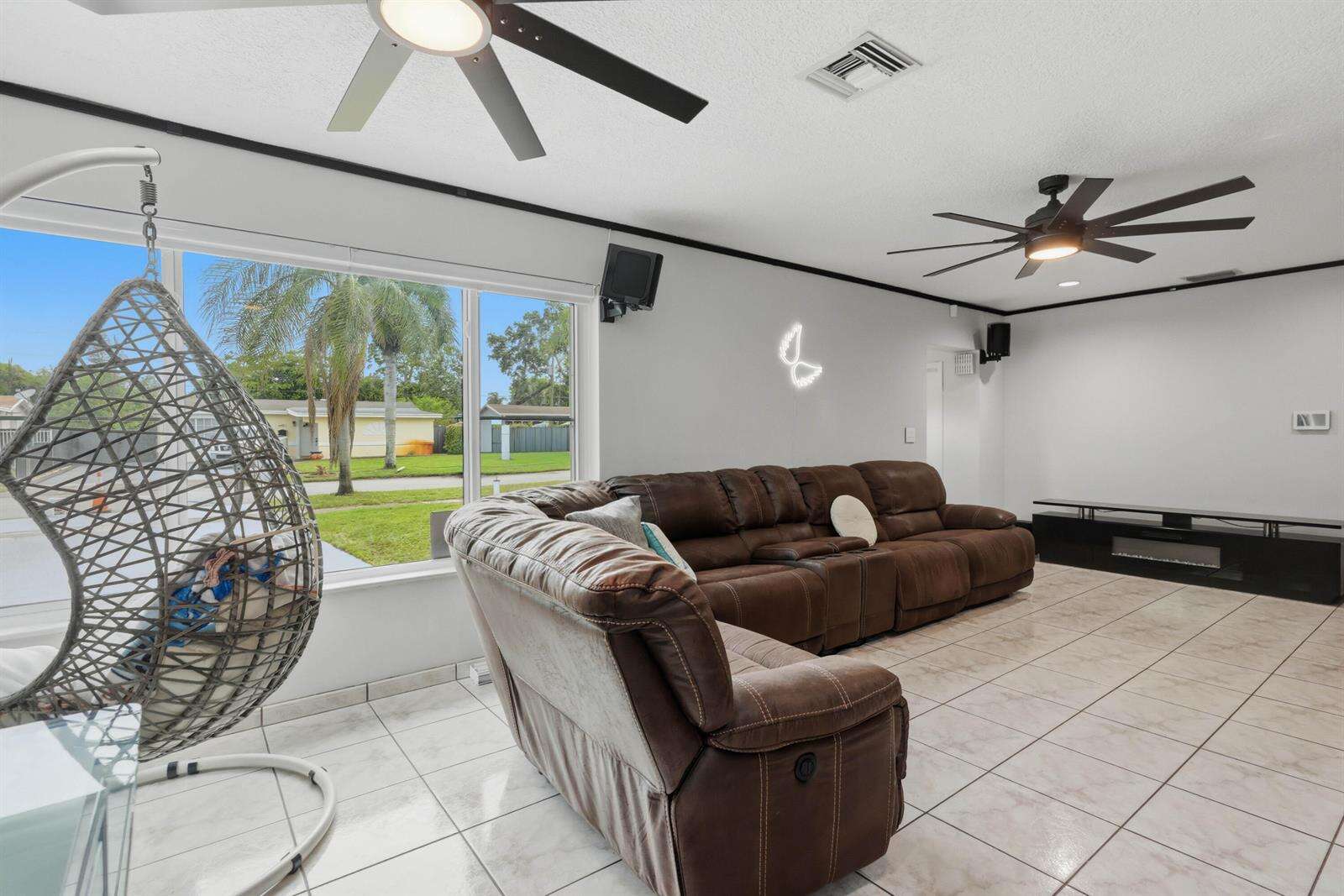 6448 Custer, Hollywood, FL 33024 - For Sale photo 14