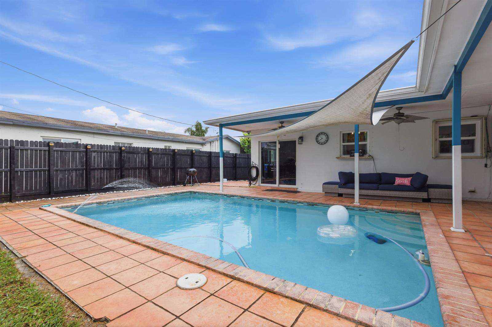 6448 Custer, Hollywood, FL 33024 - For Sale photo 21