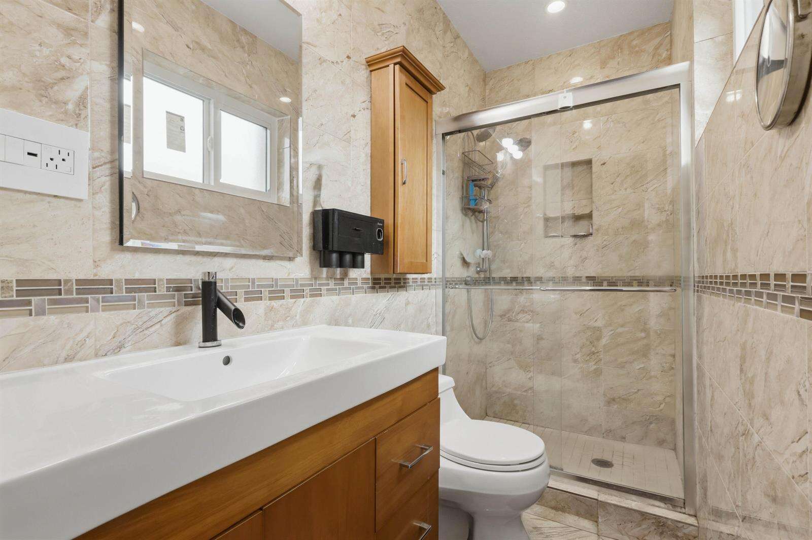 6448 Custer, Hollywood, FL 33024 - For Sale photo 7