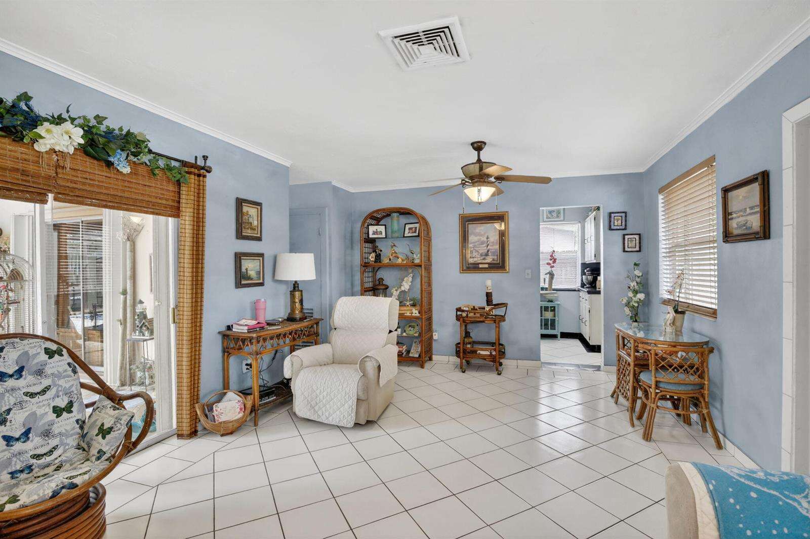 7140 Meade, Hollywood, FL 33024 - For Sale photo 11