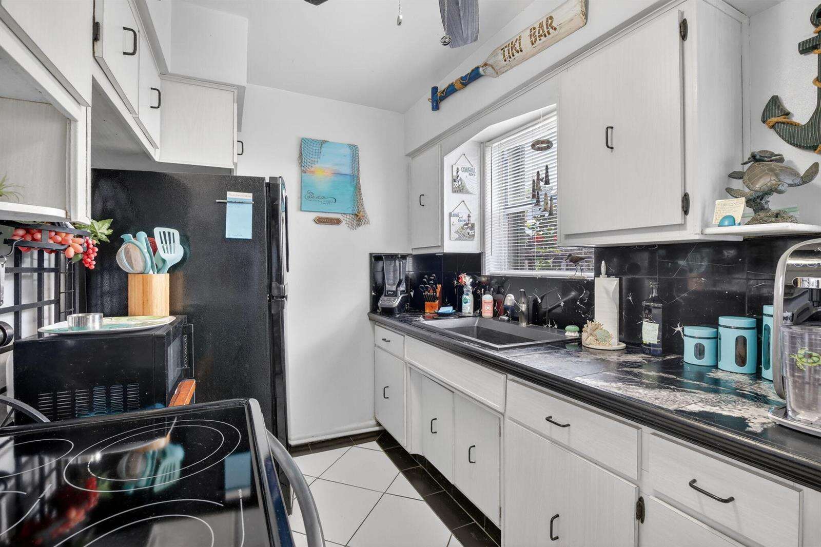 7140 Meade, Hollywood, FL 33024 - For Sale photo 14