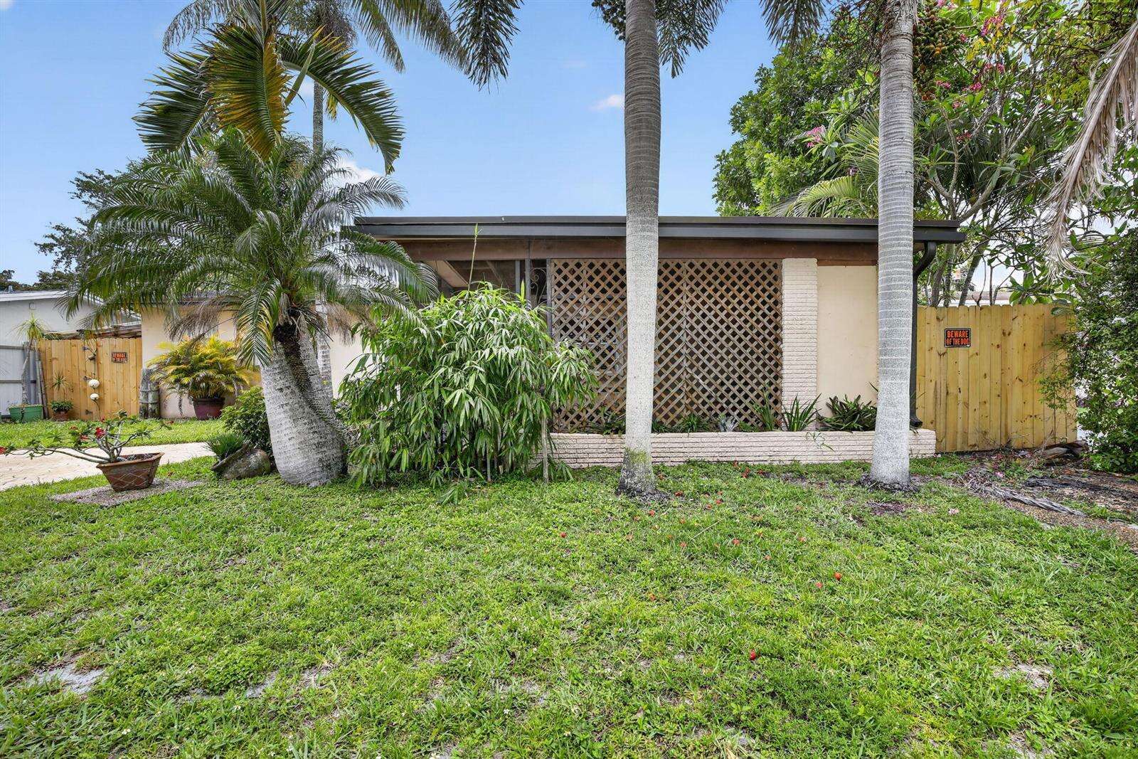 7140 Meade, Hollywood, FL 33024 - For Sale photo 3