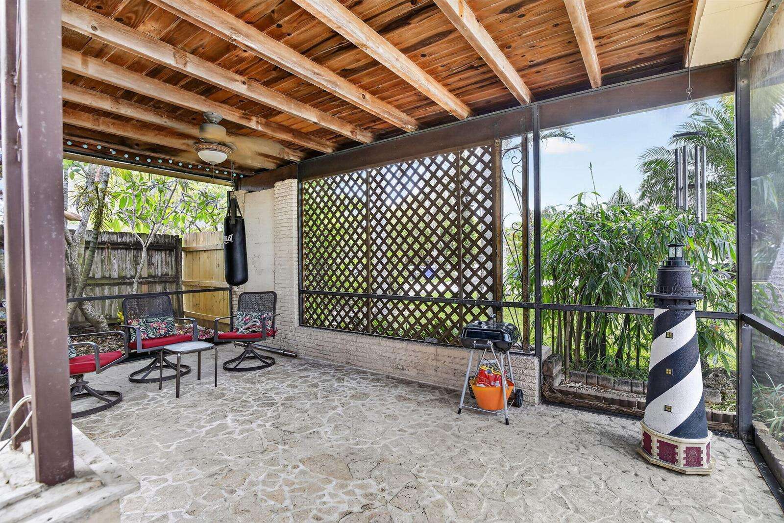 7140 Meade, Hollywood, FL 33024 - For Sale photo 44