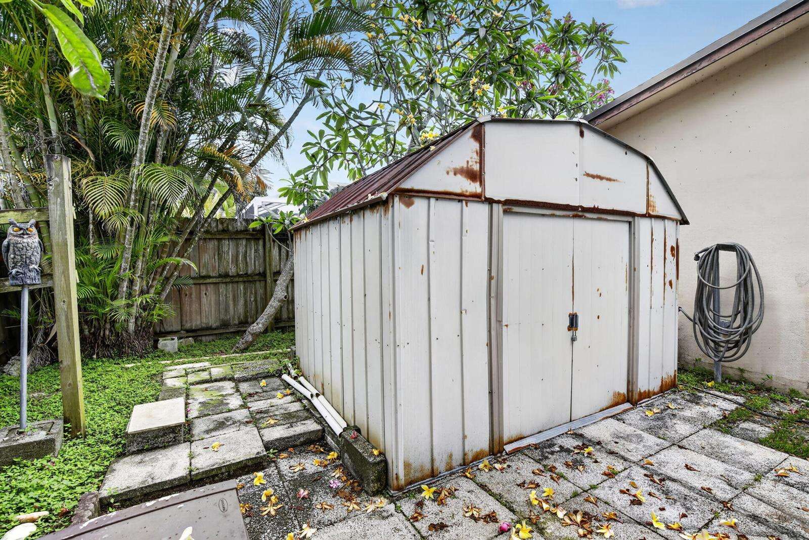 7140 Meade, Hollywood, FL 33024 - For Sale photo 48