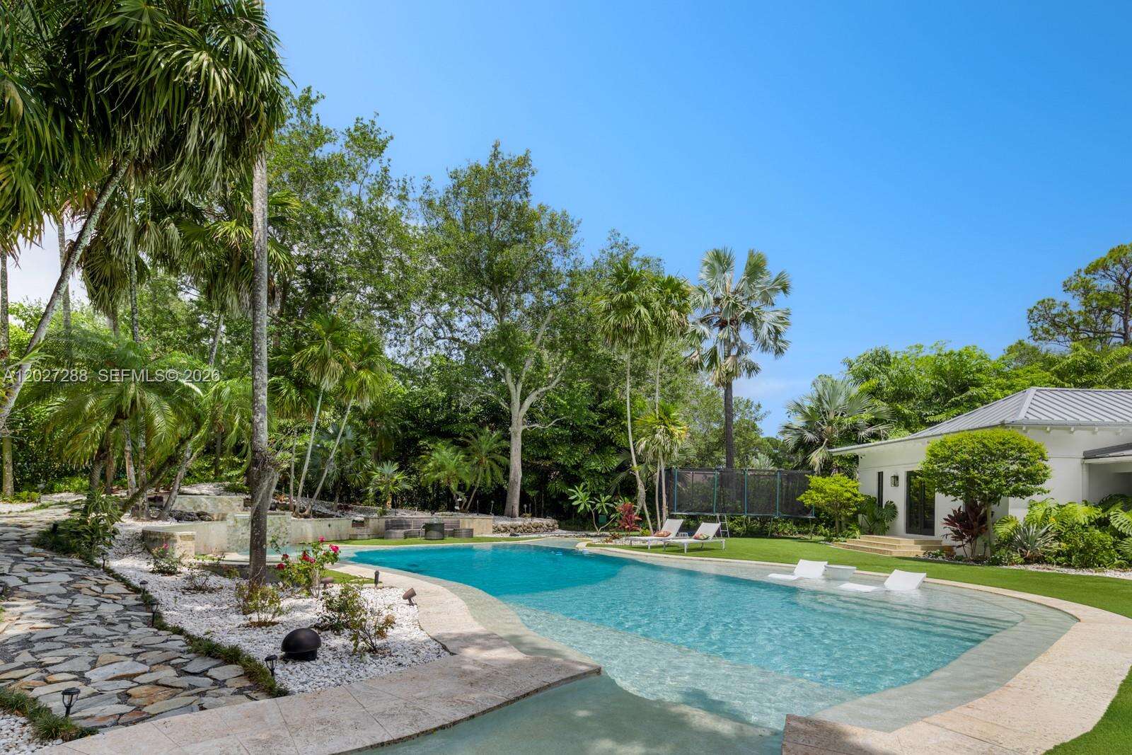 7101 66th St, Miami, FL 33143 - For Sale photo 62