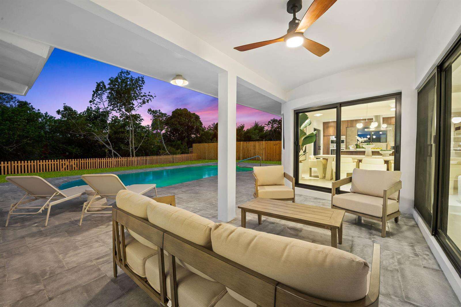 2370 195th, Miami, FL 33180 - For Sale photo 26
