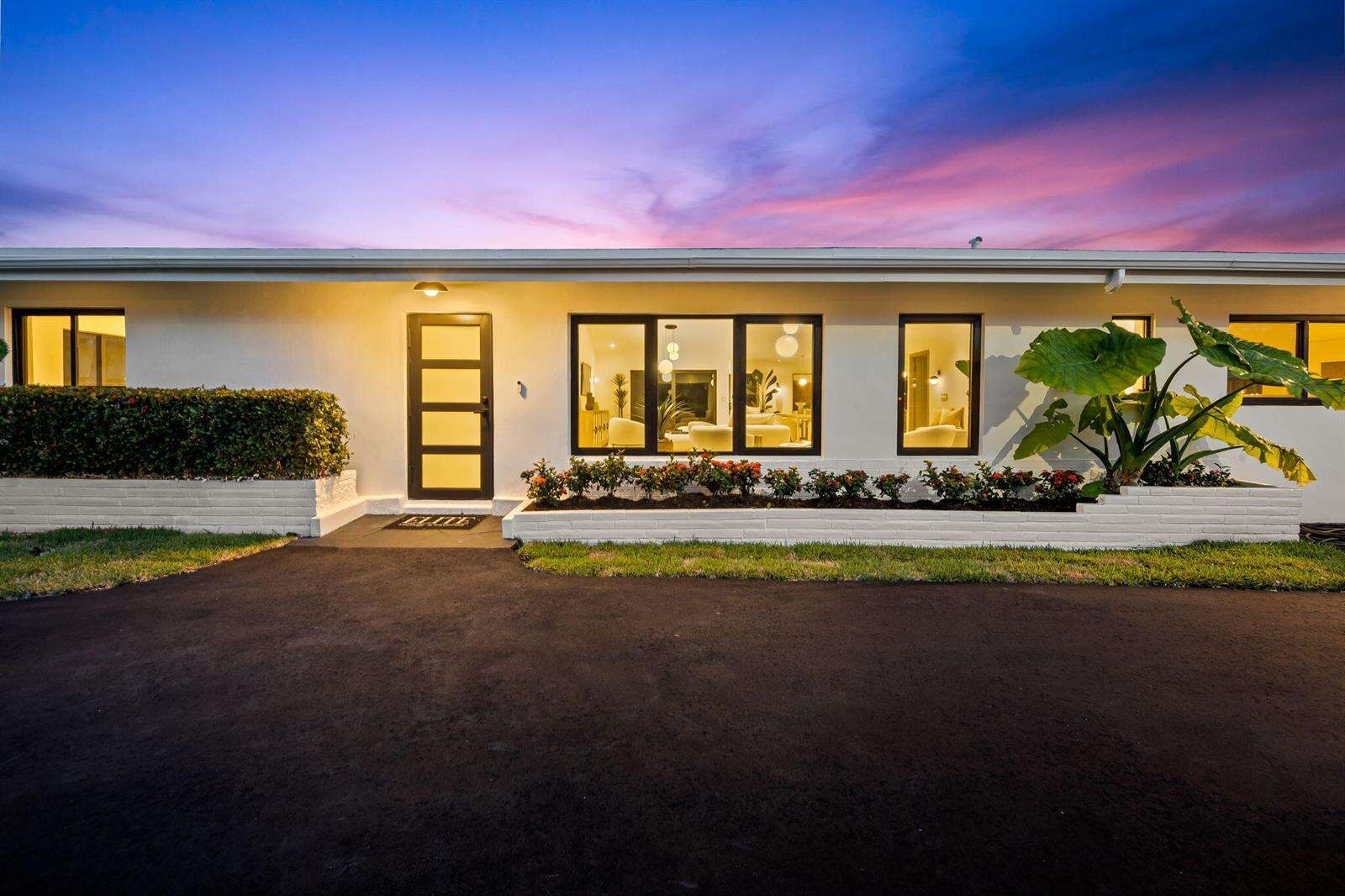 2370 195th, Miami, FL 33180 - For Sale photo 30
