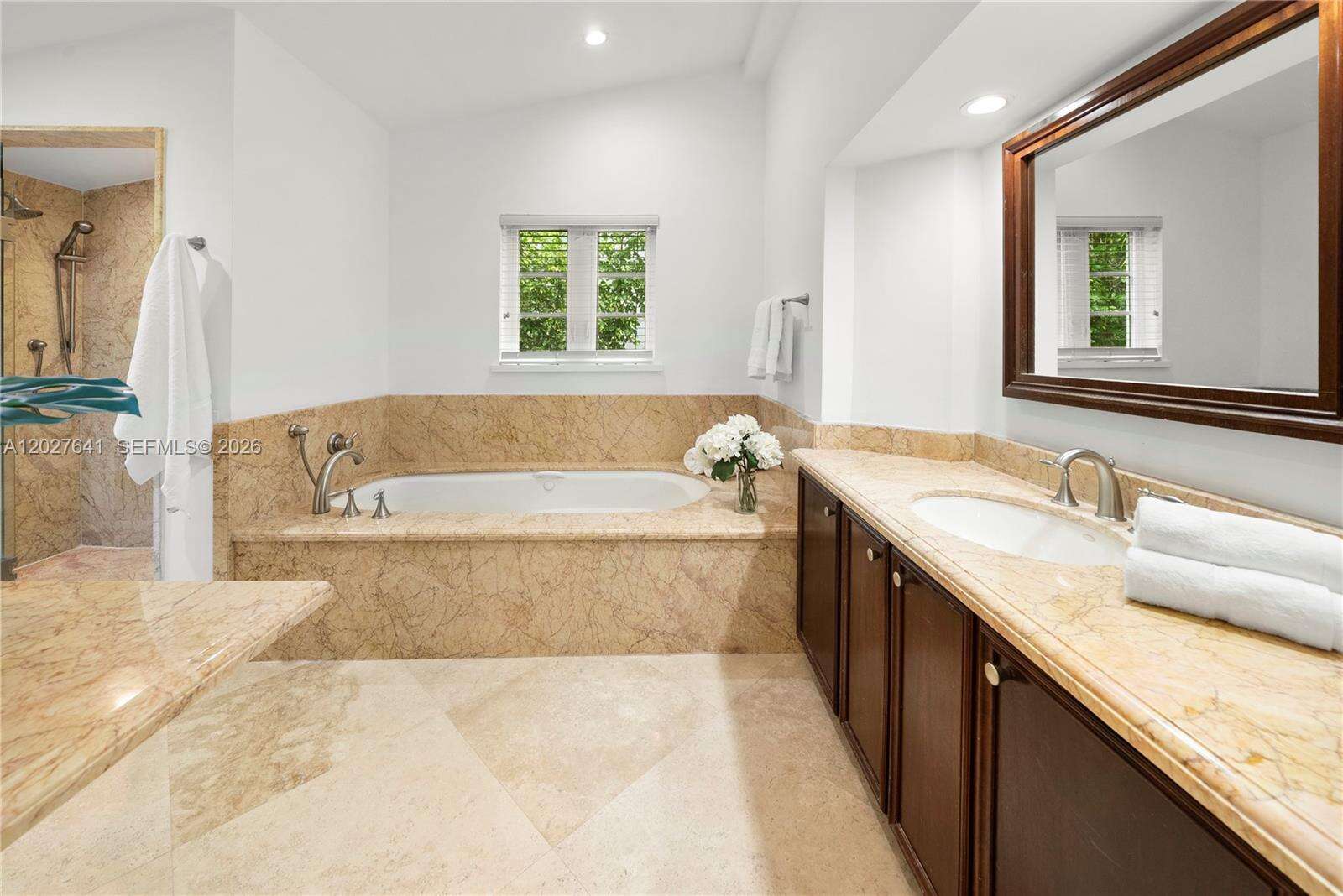 1776 Michigan Ave, Miami Beach, FL 33139 - Pending Sale photo 16