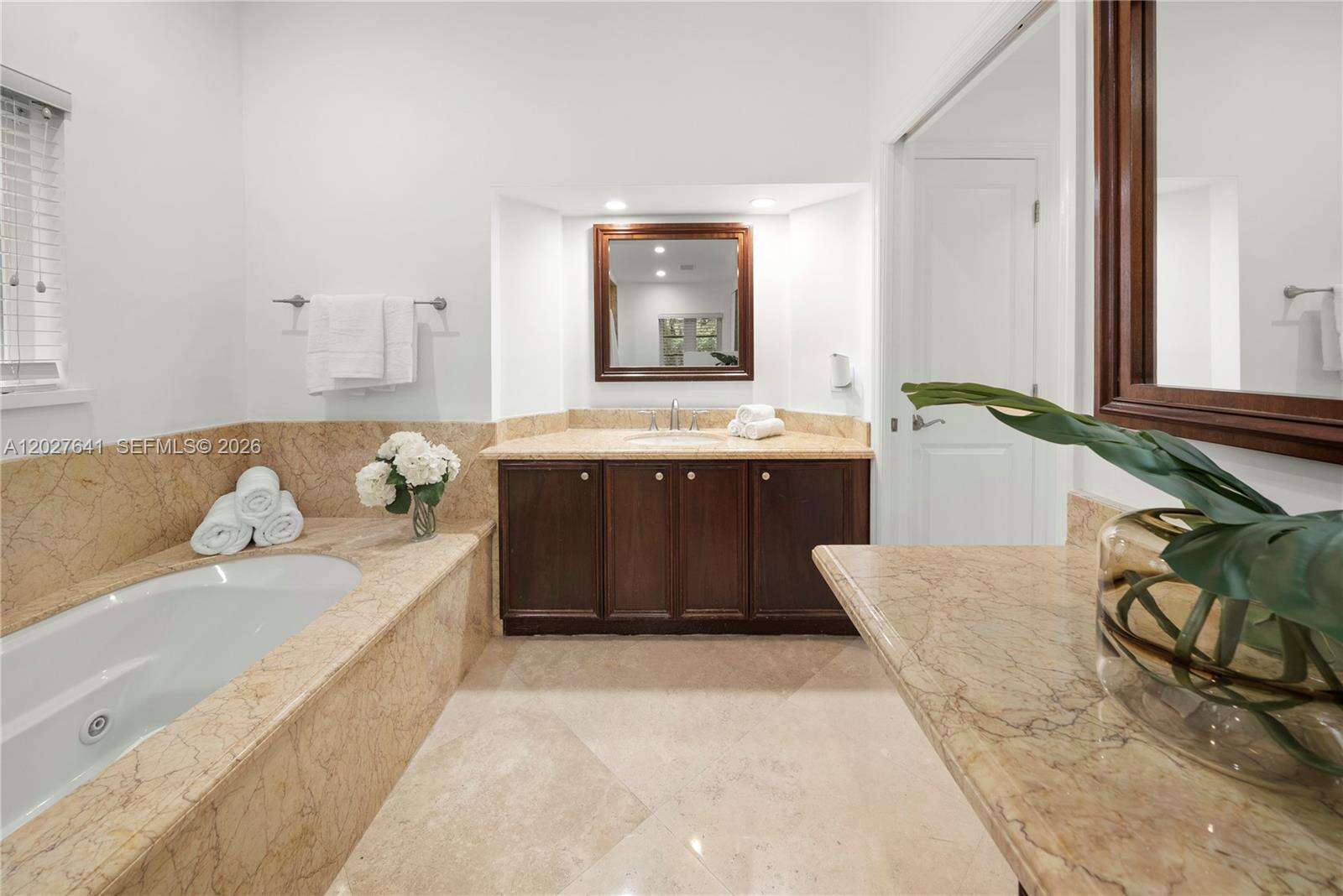 1776 Michigan Ave, Miami Beach, FL 33139 - Pending Sale photo 17
