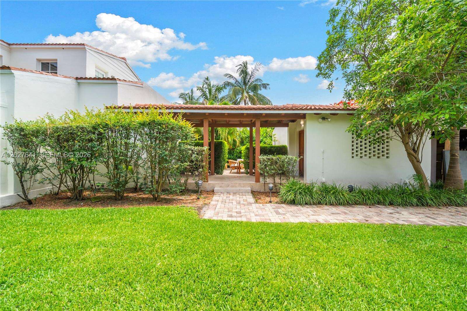 1776 Michigan Ave, Miami Beach, FL 33139 - Pending Sale photo 23