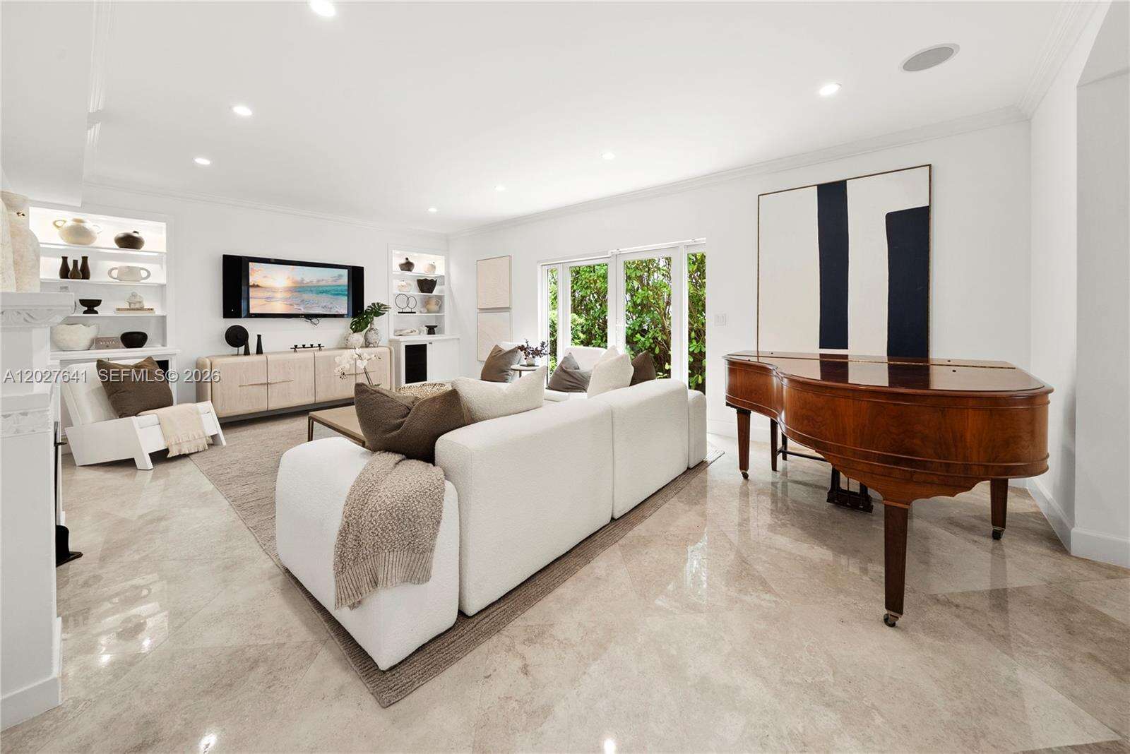 1776 Michigan Ave, Miami Beach, FL 33139 - Pending Sale photo 6