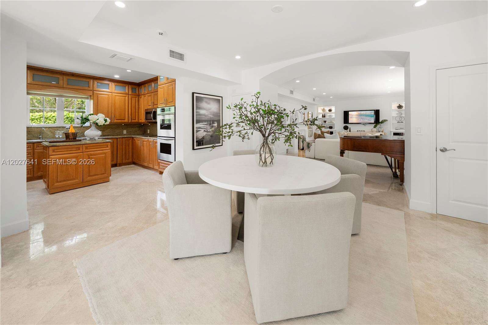 1776 Michigan Ave, Miami Beach, FL 33139 - Pending Sale photo 7