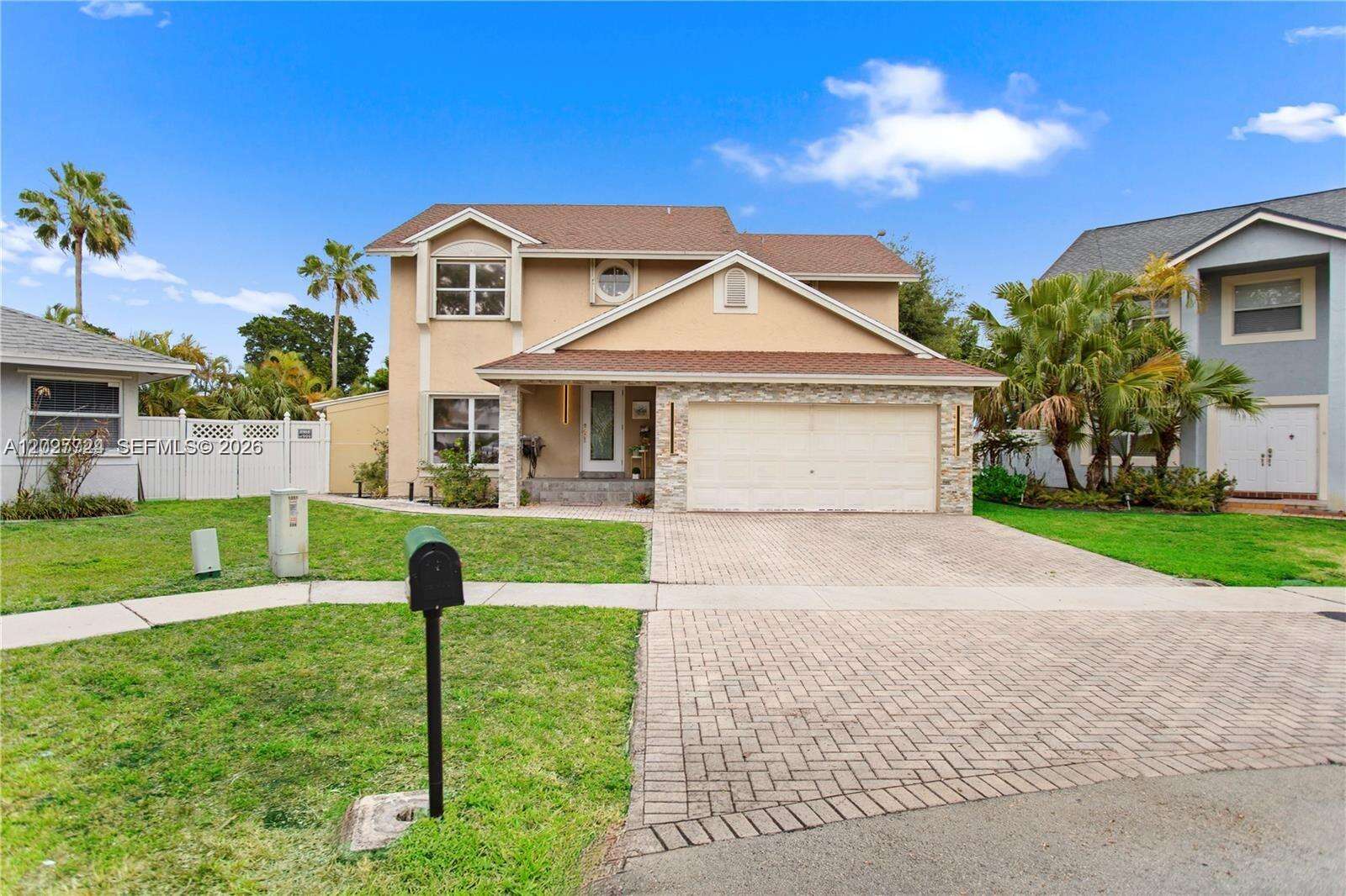 1051 95th Ter, Pembroke Pines, FL 33025 - For Sale photo 1