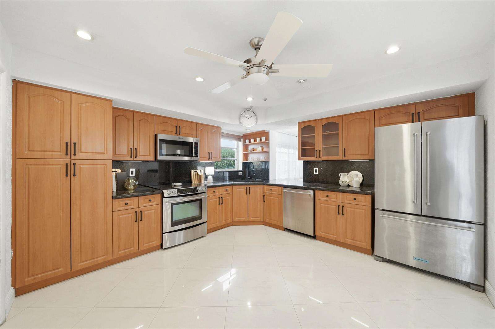 5501 Monroe, Hollywood, FL 33021 - For Sale photo 22