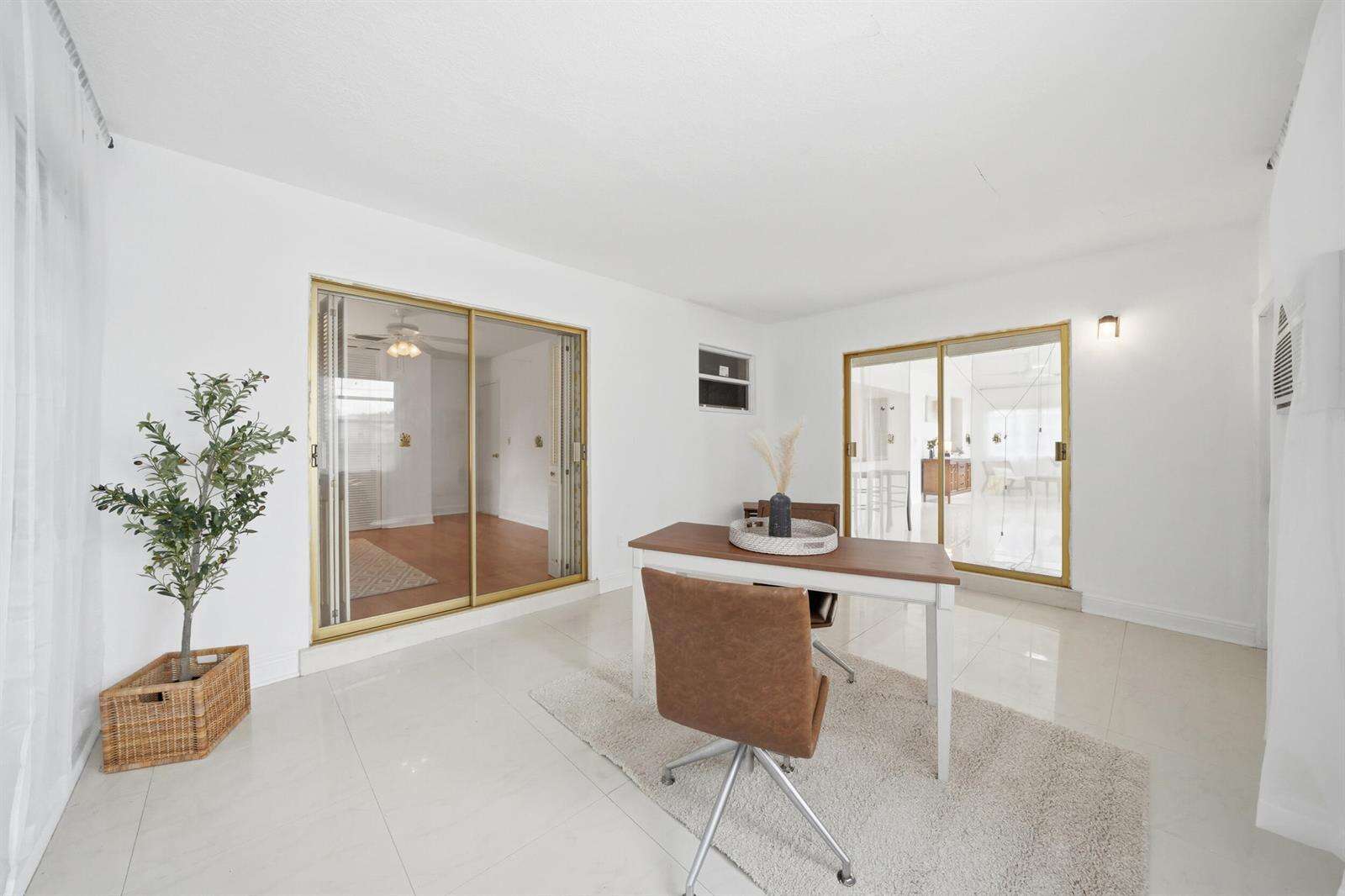 5501 Monroe, Hollywood, FL 33021 - For Sale photo 10