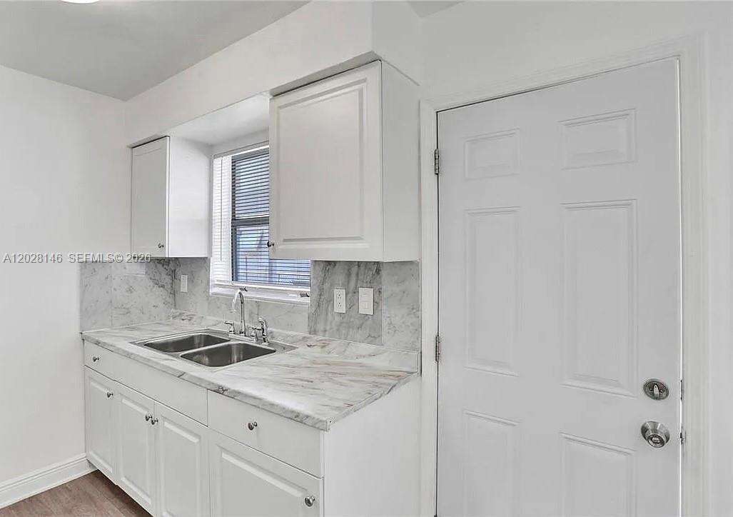 2627 Lincoln St, Hollywood, FL 33020 - For Sale photo 4